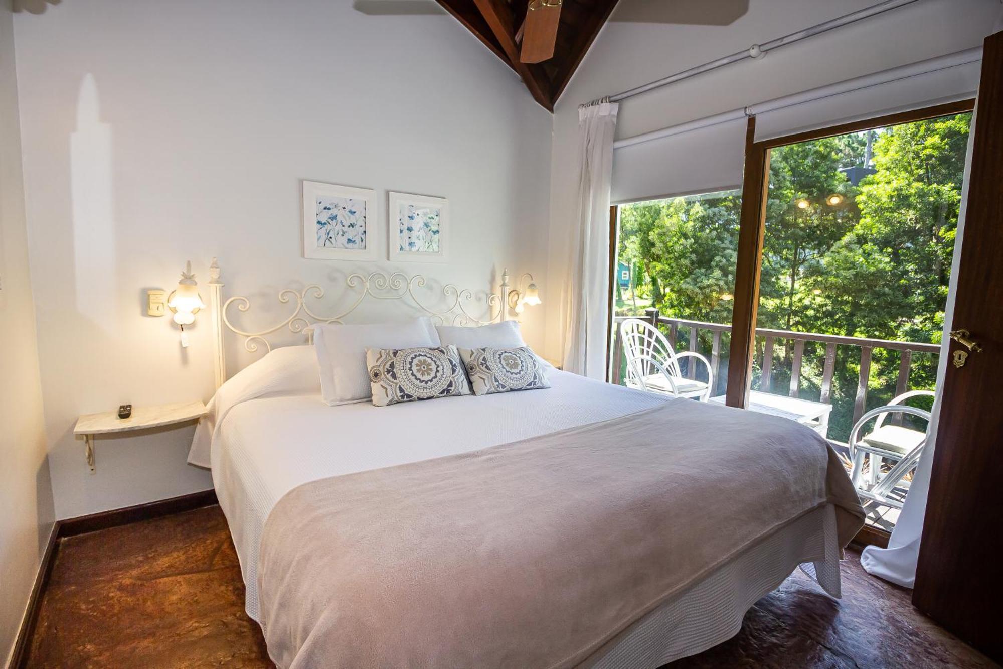 Punta Cerezo Apart การีโล ภายนอก รูปภาพ