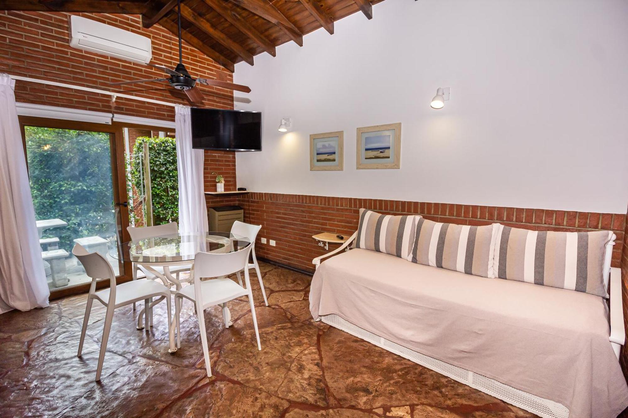 Punta Cerezo Apart การีโล ภายนอก รูปภาพ